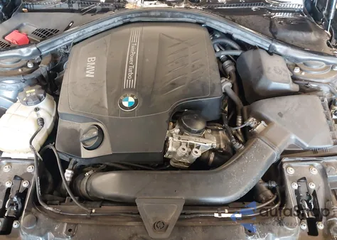 2015 BMW 335I xDrive z USA, uszkodzony, nr VIN WBA3B9G52FNR93071